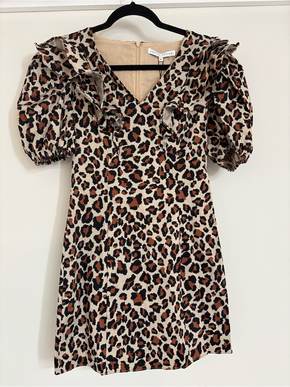English Factory Leopard Print NWT Puff-Sleeve V-Neck Mini Dress, XS - Picture 4 of 7